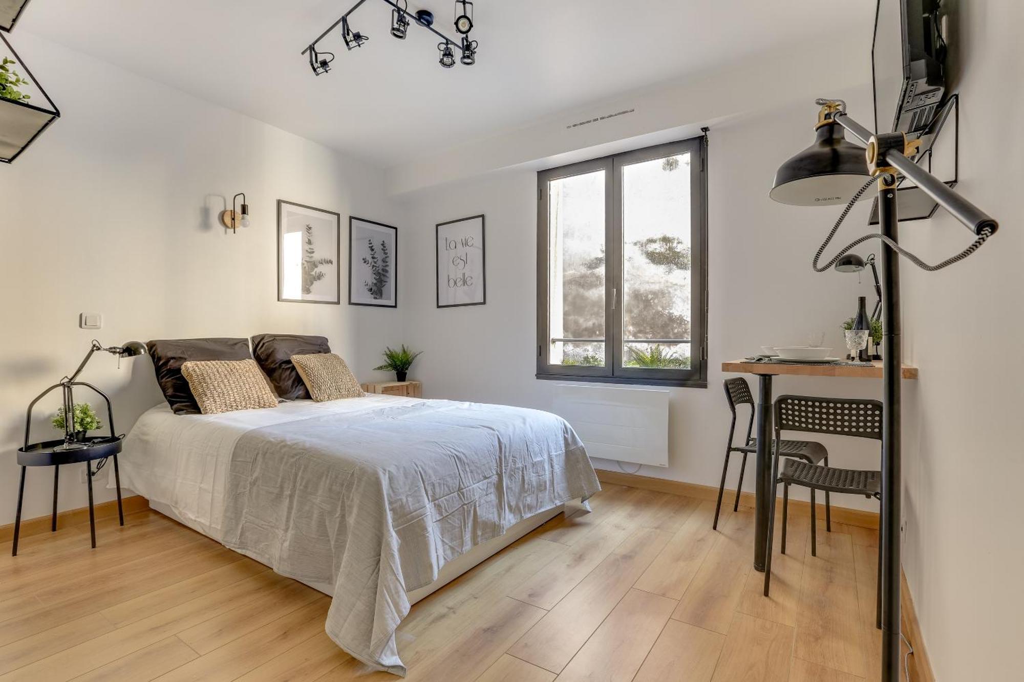 Suites Independantes Toutes Equipees Leopold Ou Carnot Nancy Szoba fotó