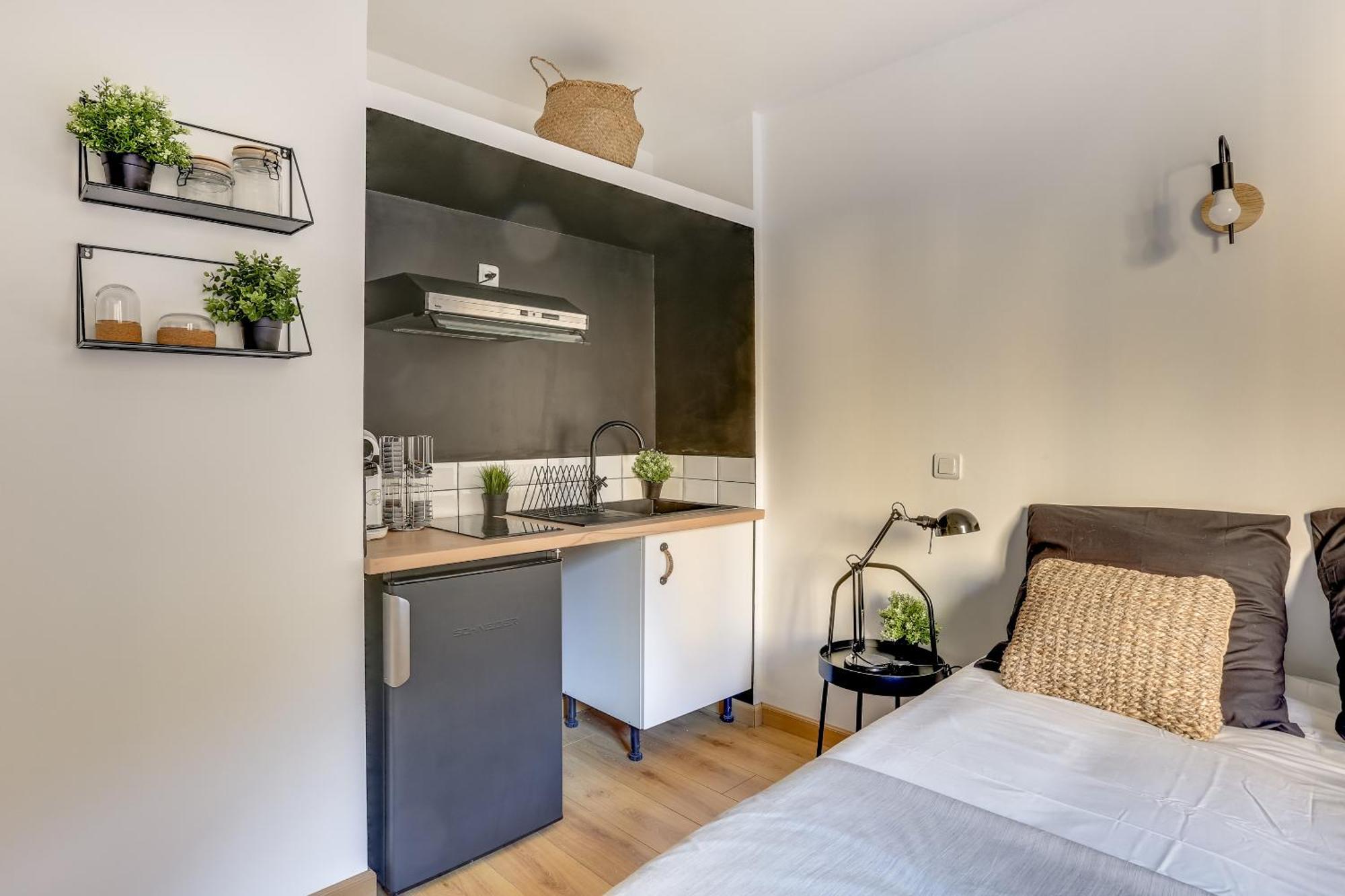 Suites Independantes Toutes Equipees Leopold Ou Carnot Nancy Szoba fotó